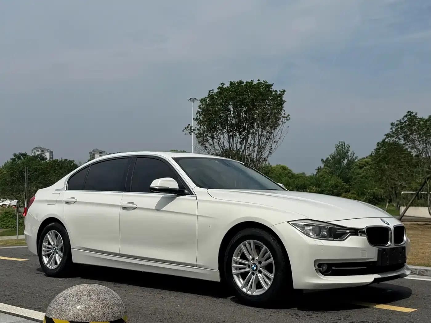 BMW 3 Series 2014 320Li Fashion Edition — миниатюра 3