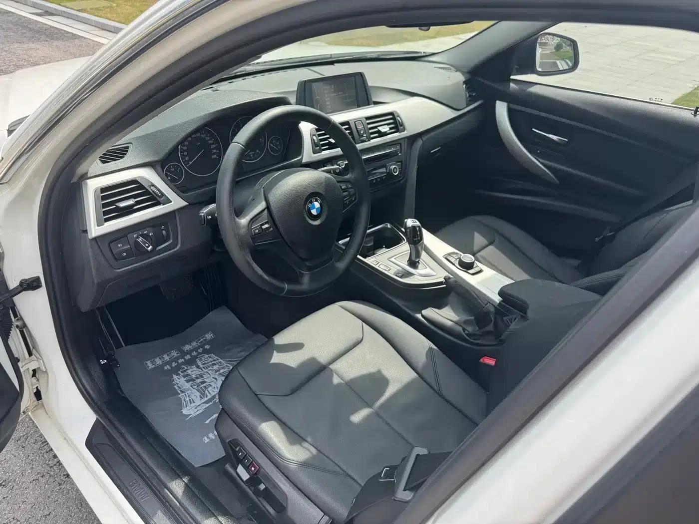 BMW 3 Series 2014 320Li Fashion Edition — миниатюра 5