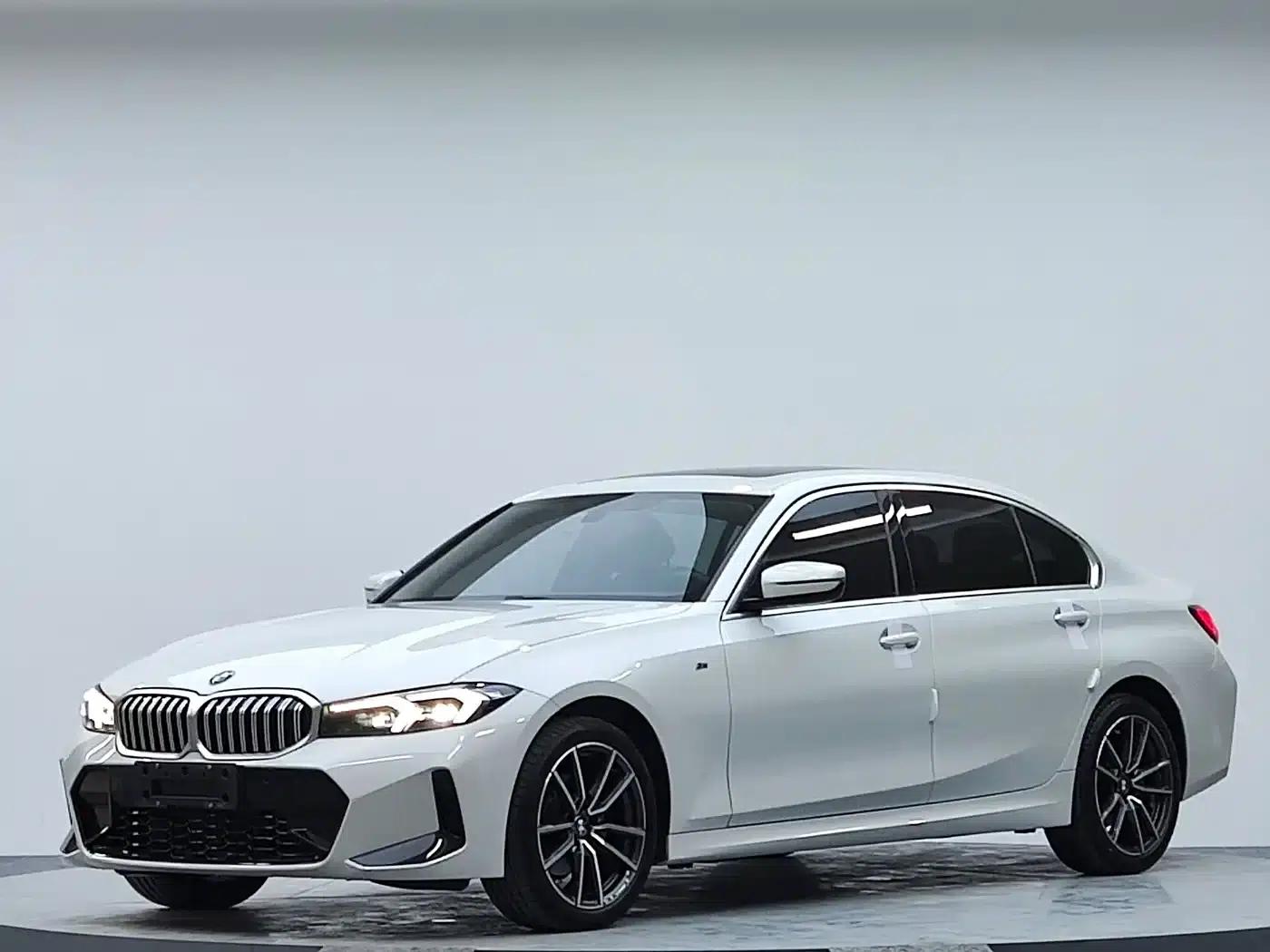 2023 BMW 3 Series 320Li M Sport Package — миниатюра 1