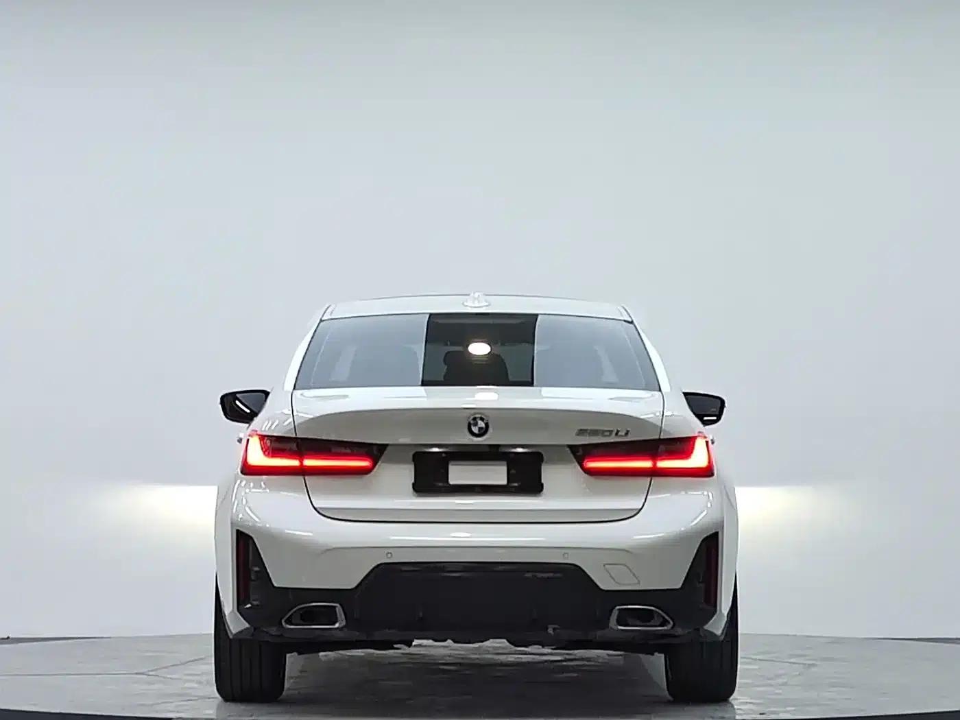 2023 BMW 3 Series 320Li M Sport Package — миниатюра 6