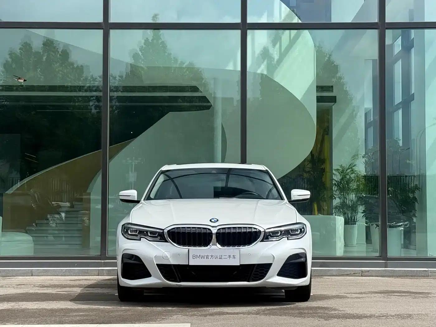 2020 BMW 3 Series 325Li M Sport Package — миниатюра 2