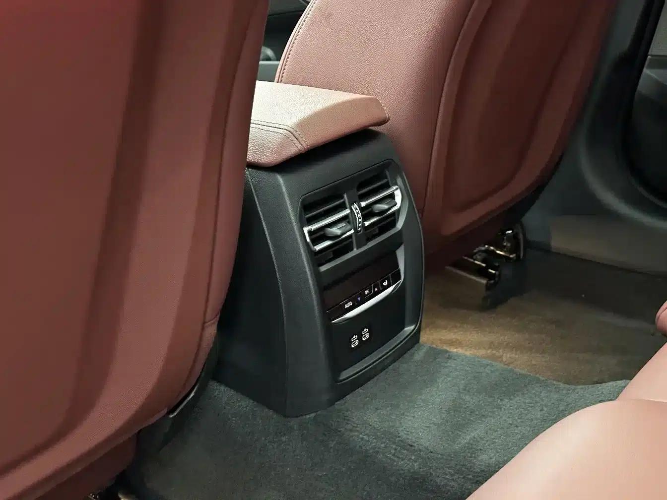 2023 BMW 3 Series 325Li M Sport Shadow Edition — миниатюра 19