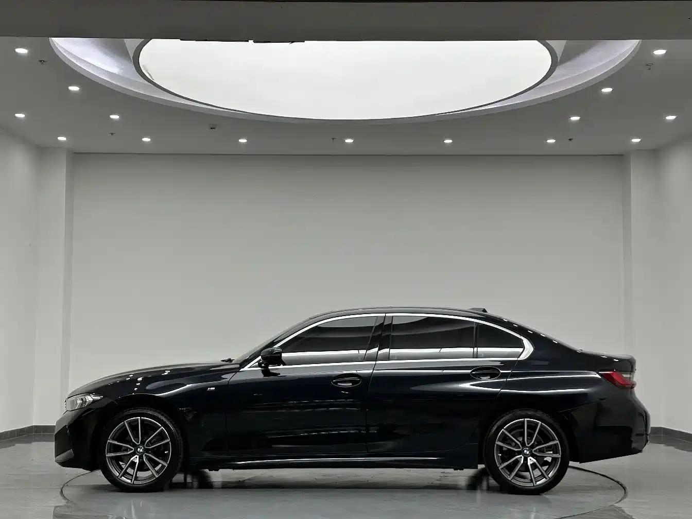 2023 BMW 3 Series 325Li M Sport Shadow Edition — миниатюра 6