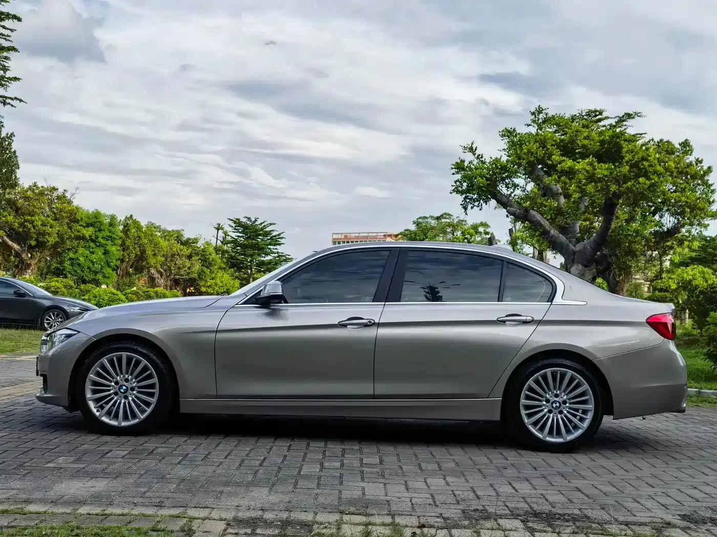 BMW 3 Series 2018 320Li Fashion Edition — миниатюра 4