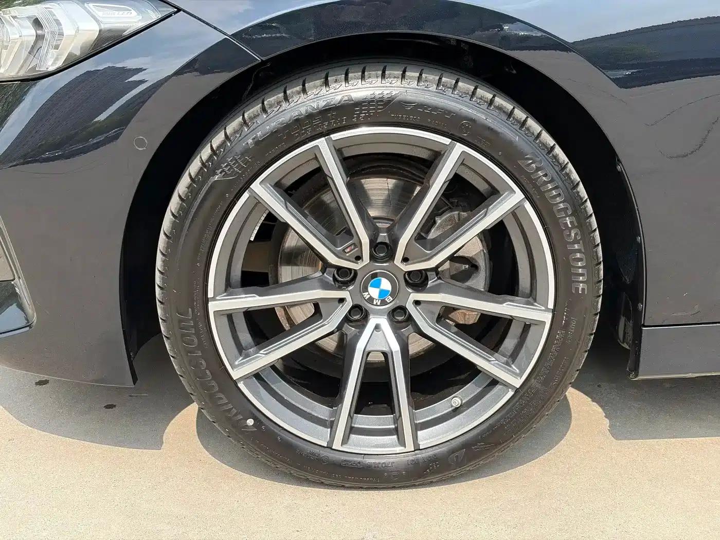 2025 BMW 3 Series 325Li M Sport Package — миниатюра 10