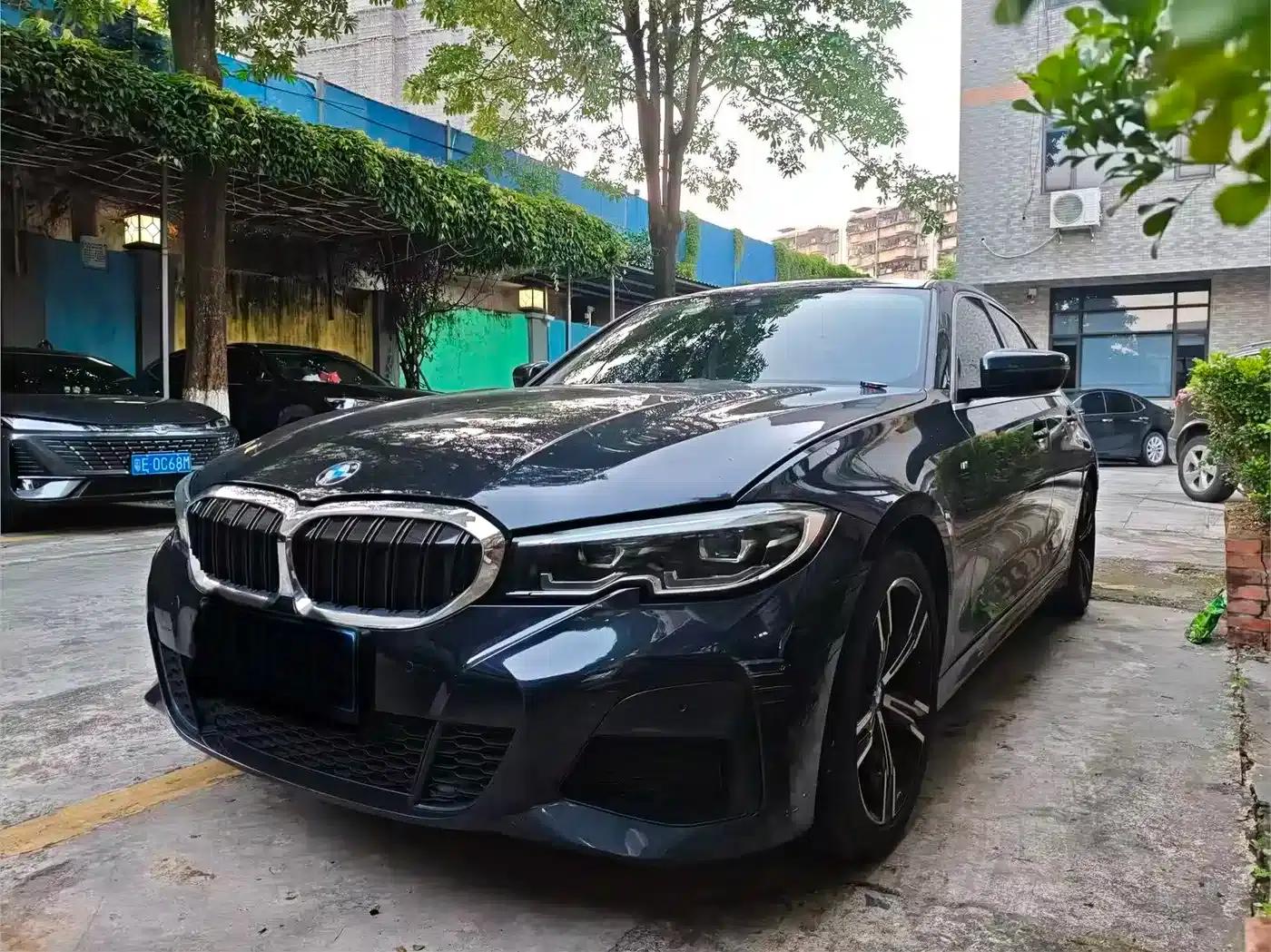 2021 BMW 3 Series 325i M Sport Package — миниатюра 1