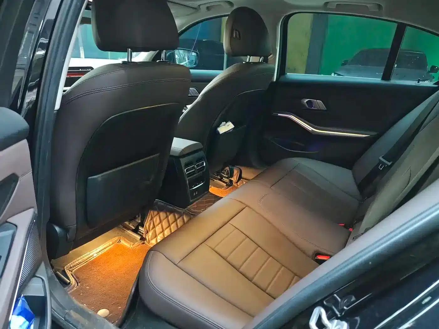 2021 BMW 3 Series 325i M Sport Package — миниатюра 6