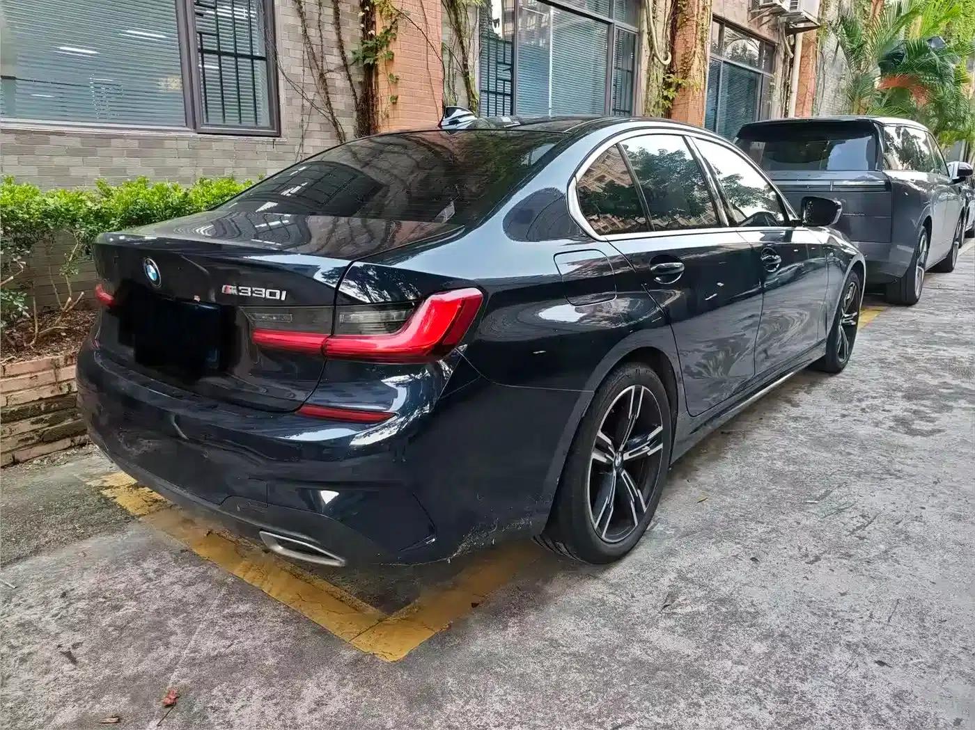 2021 BMW 3 Series 325i M Sport Package — миниатюра 9