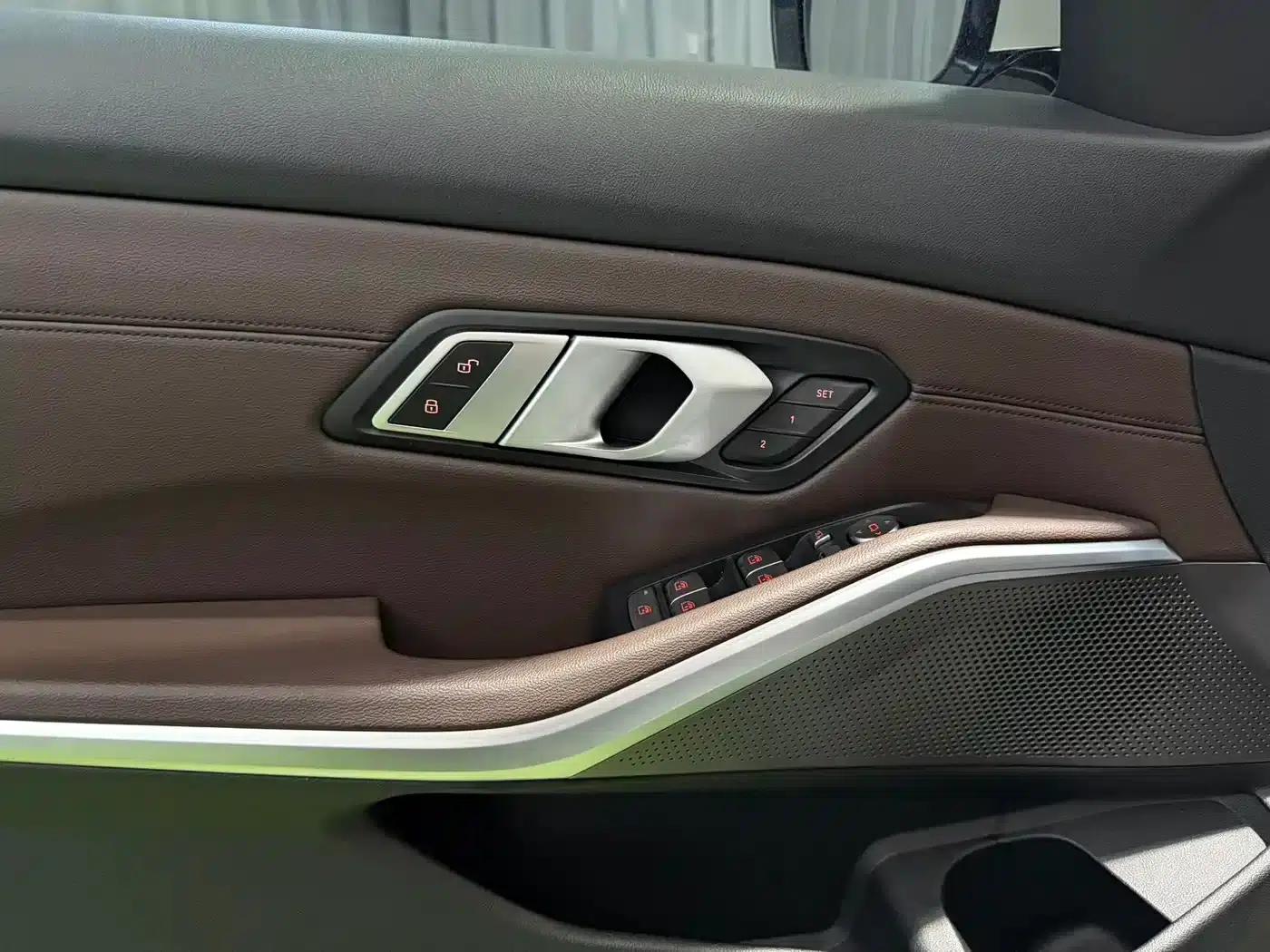 2023 BMW 3 Series 320Li M Sport Package — миниатюра 13