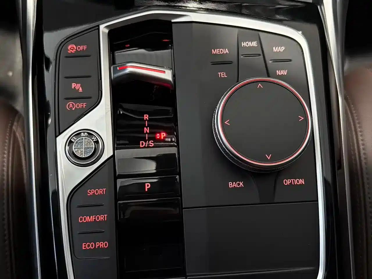 2023 BMW 3 Series 320Li M Sport Package — миниатюра 14