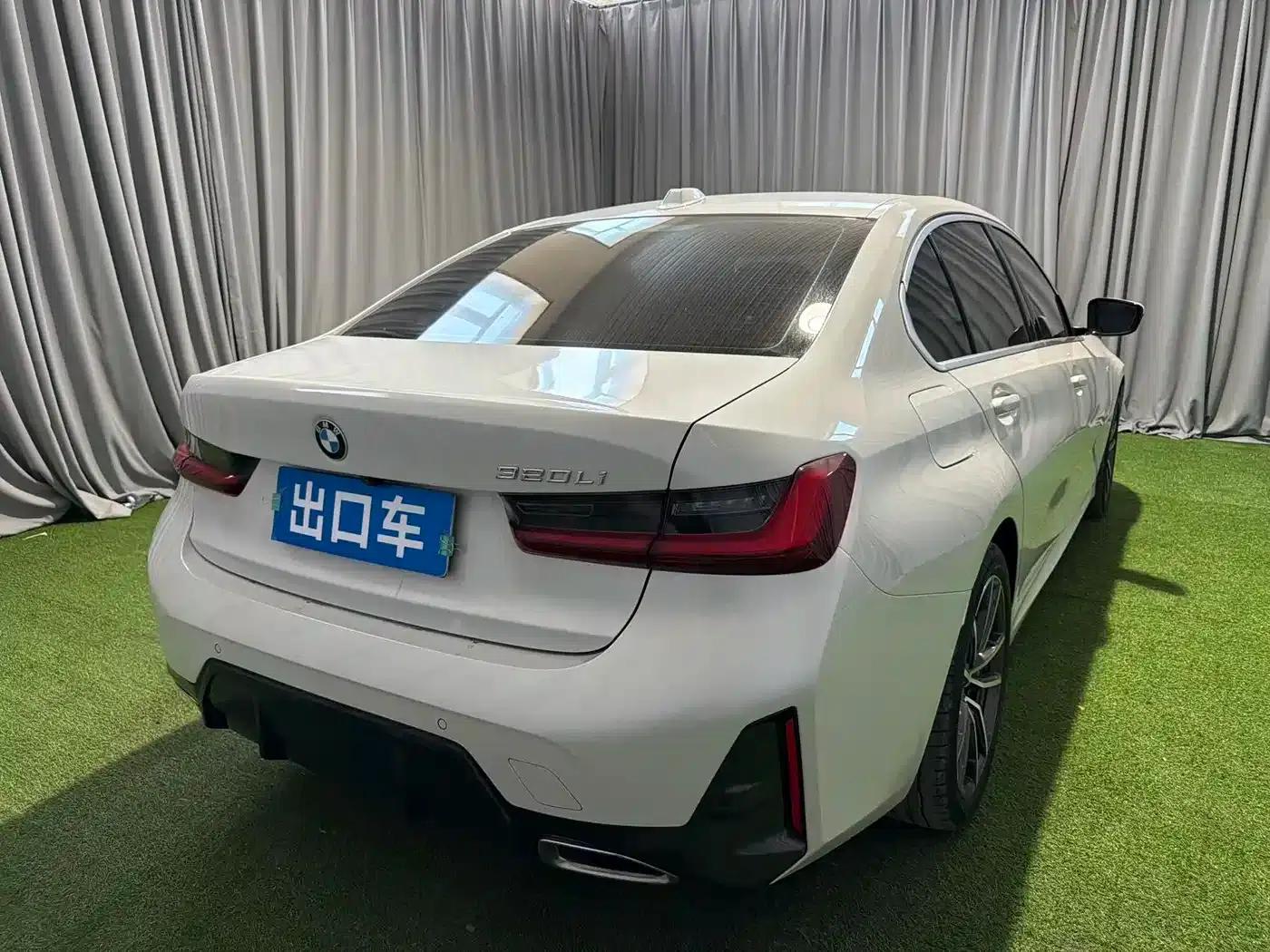 2023 BMW 3 Series 320Li M Sport Package — миниатюра 6