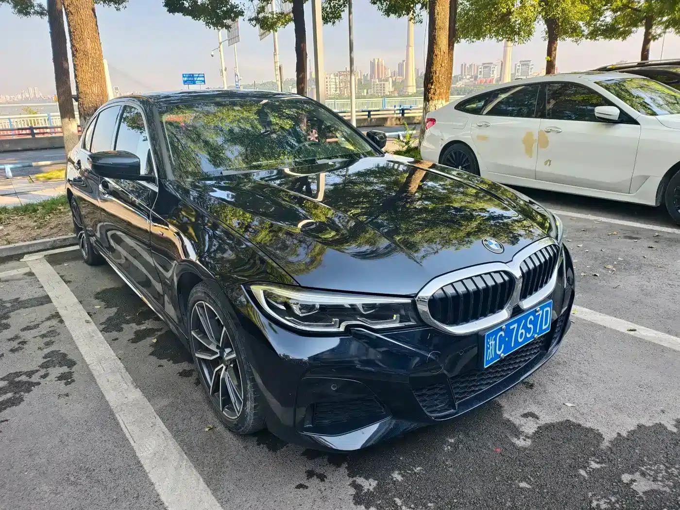 2021 BMW 3 Series 320Li M Sport Package — миниатюра 3