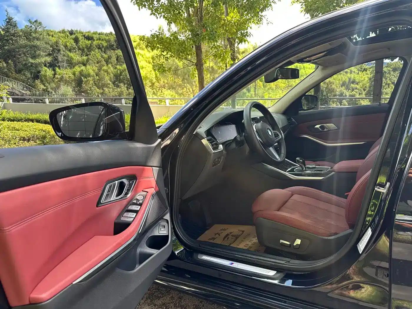 2022 BMW 3 Series 325Li M Sport Package — миниатюра 4