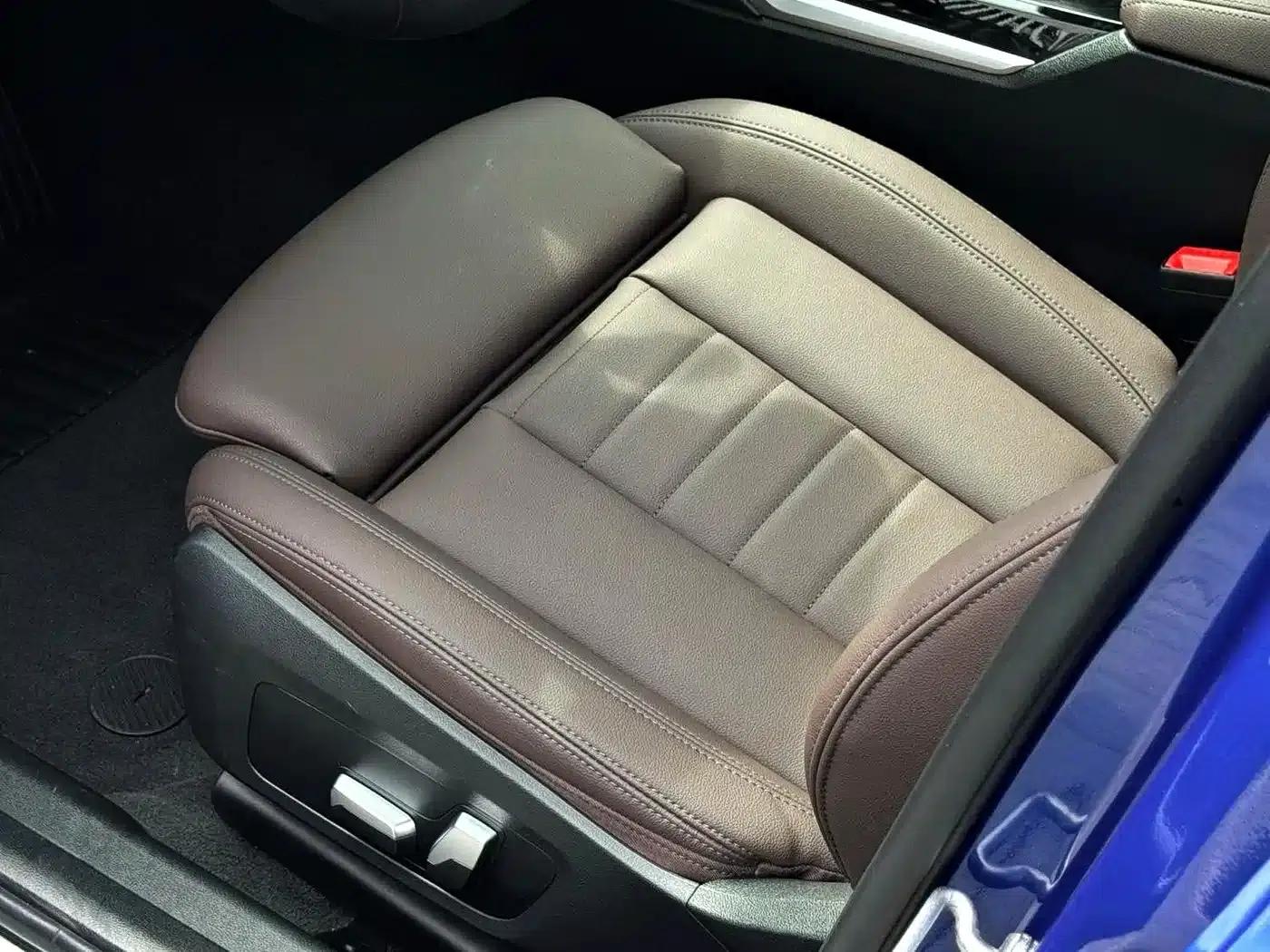 2020 BMW 3 Series 320Li M Sport Package — миниатюра 8