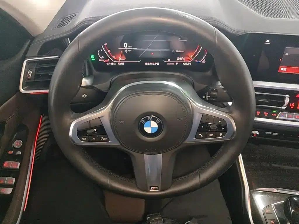 2020 BMW 3 Series 325Li M Sport Package — миниатюра 11