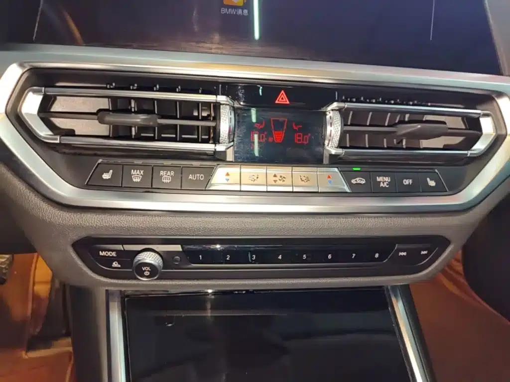 2021 BMW 3 Series Facelift 320Li M Sport Package — миниатюра 13