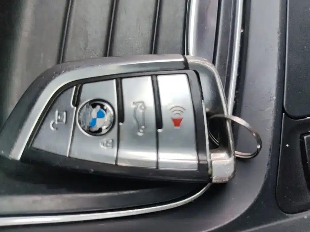 BMW 3 Series 2015 320Li Fashion Edition — миниатюра 9