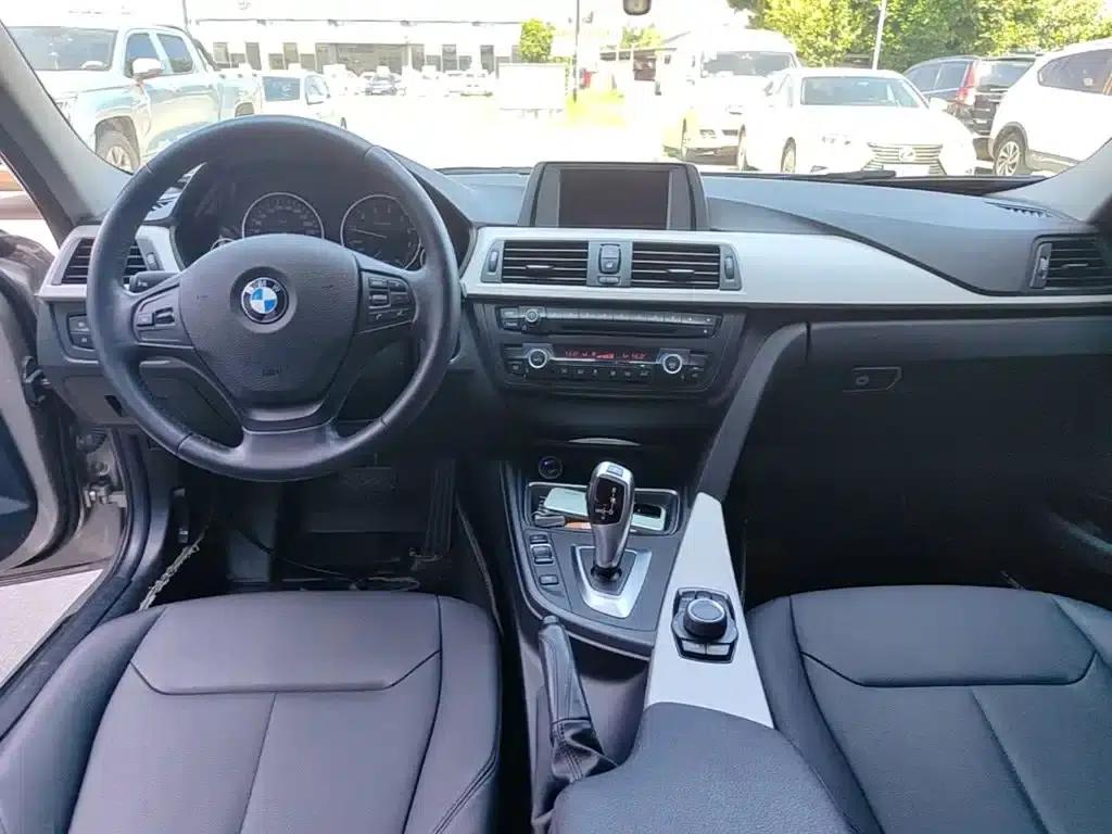 BMW 3 Series 2015 320Li Fashion Edition — миниатюра 10