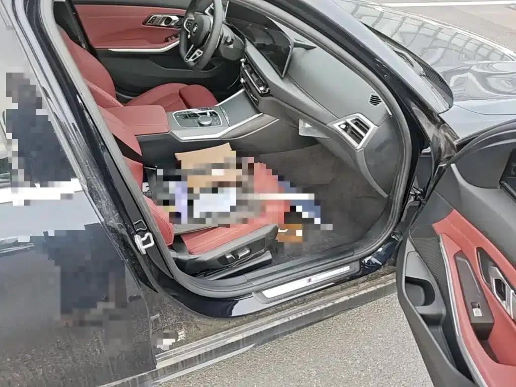 2025 BMW 3 Series 325i M Sport Package — миниатюра 11