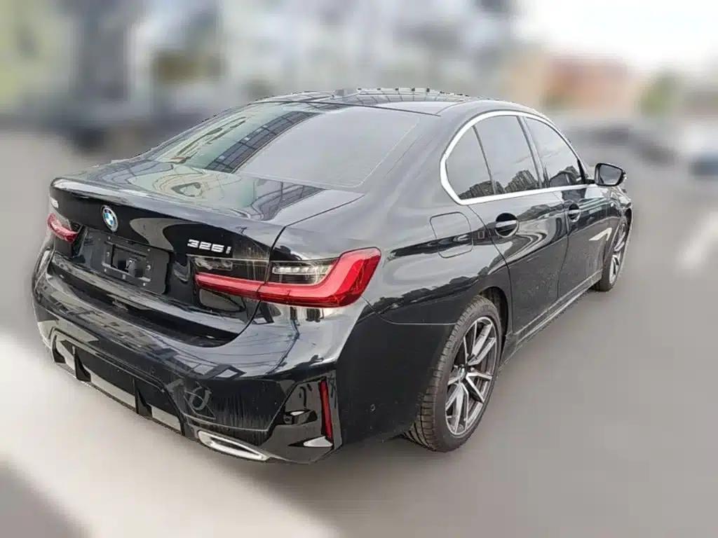 2025 BMW 3 Series 325i M Sport Package — миниатюра 12