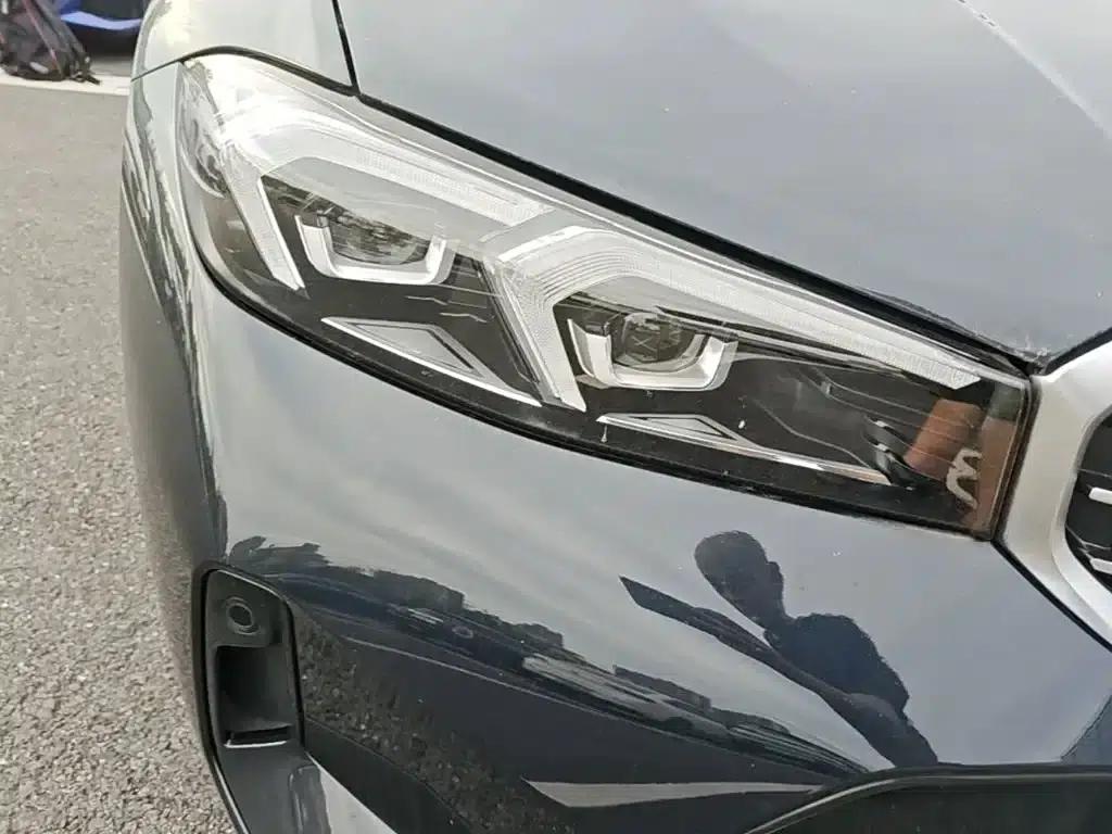 2025 BMW 3 Series 325i M Sport Package — миниатюра 13