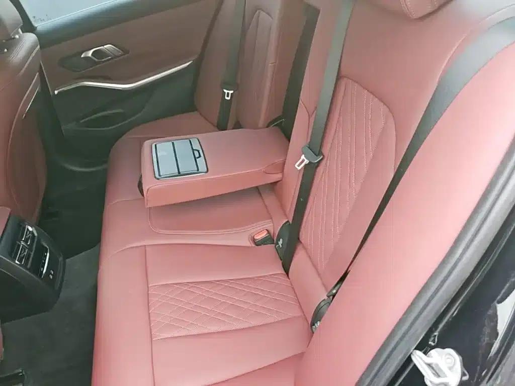 2025 BMW 3 Series 325i M Sport Package — миниатюра 24