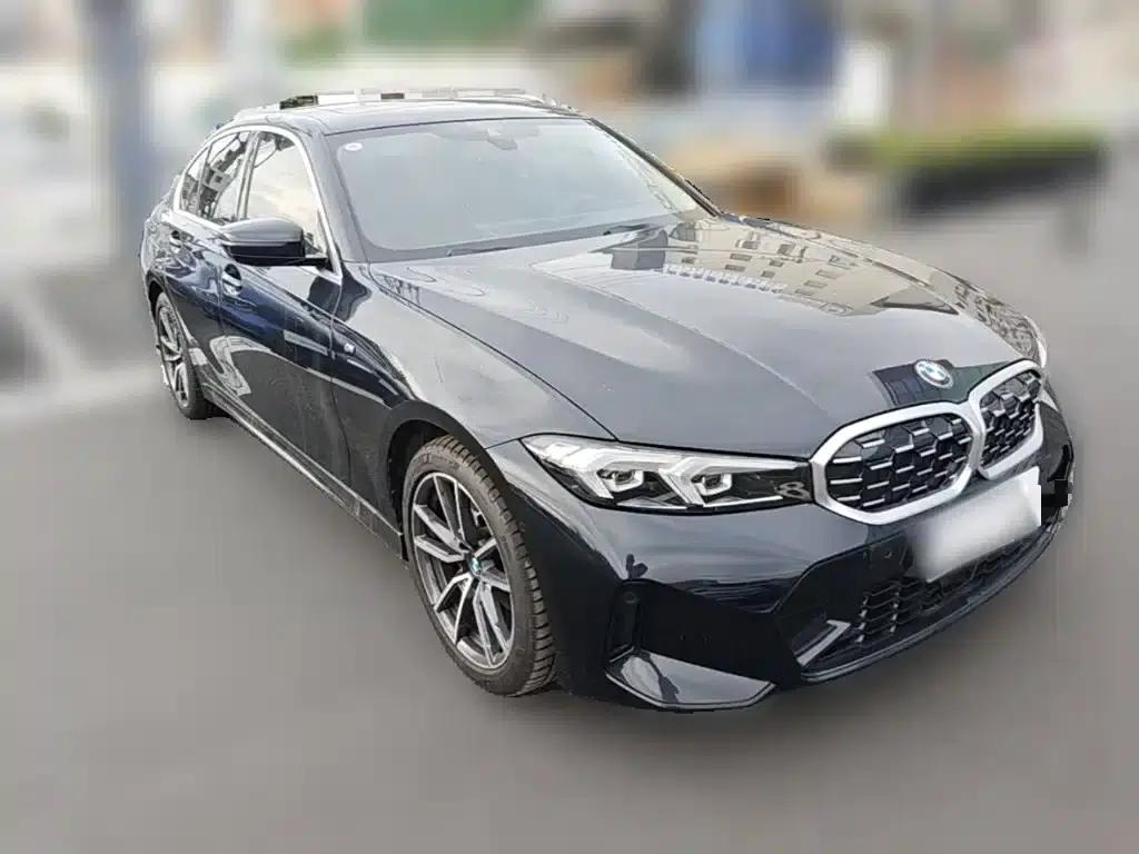 2025 BMW 3 Series 325i M Sport Package — миниатюра 7