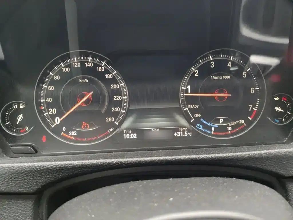 2018 BMW 3 Series 320Li Leading M Sport Package — миниатюра 4