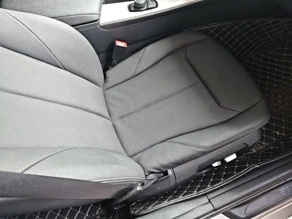 2016 BMW 3 Series 320Li Progressive — миниатюра 25