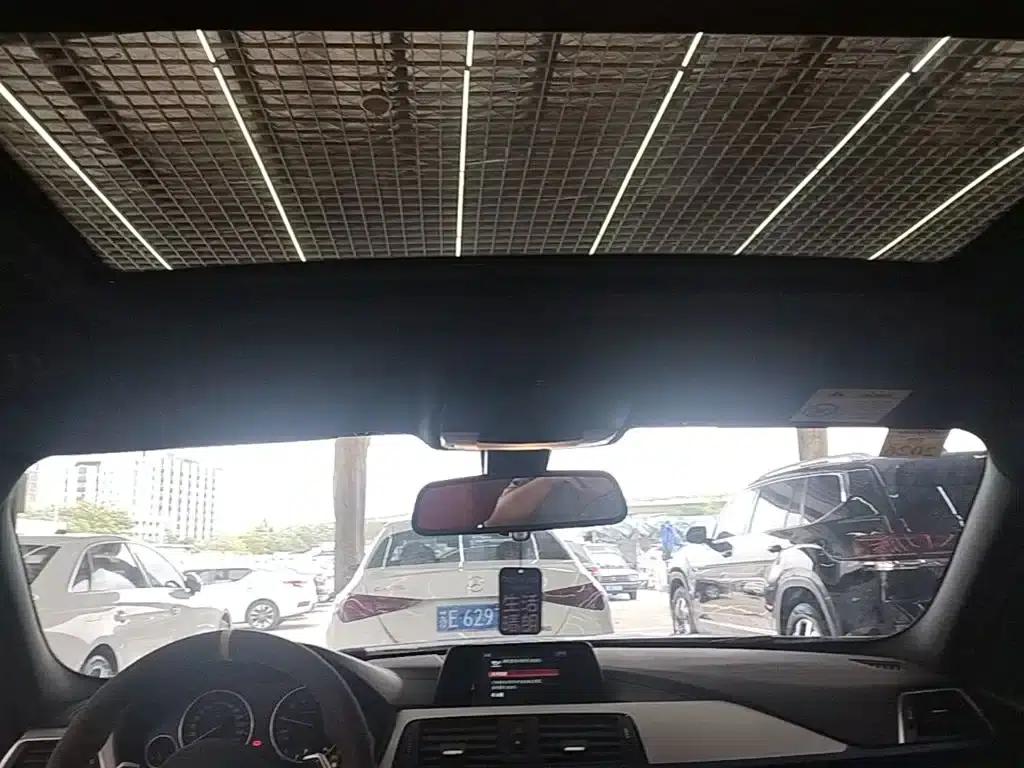 2019 BMW 3 Series 320i M Sport Package — миниатюра 18
