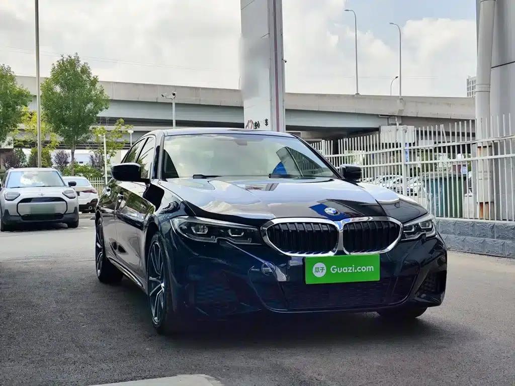 2021 BMW 3 Series 320Li M Sport Package — миниатюра 4