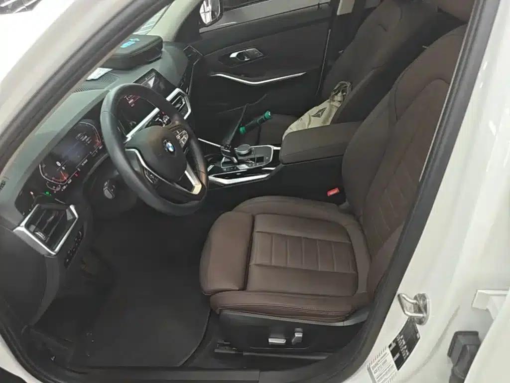 BMW 3 Series 2021 Facelift II 320i Sport Package — миниатюра 15