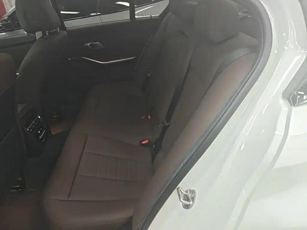 BMW 3 Series 2021 Facelift II 320i Sport Package — миниатюра 17