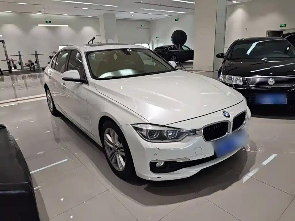 2017 BMW 3 Series 320Li Fashion Edition — миниатюра 22