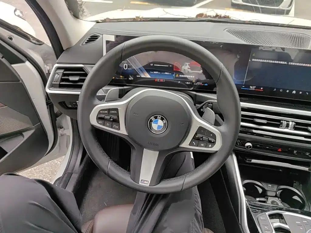 2024 BMW 3 Series 320Li M Sport Package — миниатюра 11