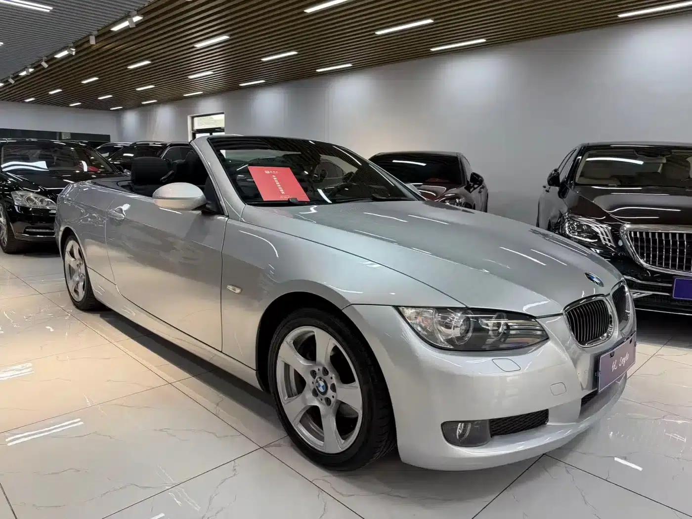 2009 BMW 3 Series 325i Convertible Coupe (Imported) — миниатюра 1