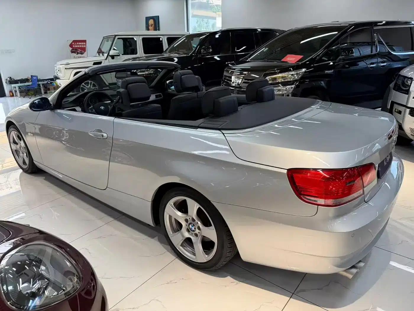 2009 BMW 3 Series 325i Convertible Coupe (Imported) — миниатюра 4