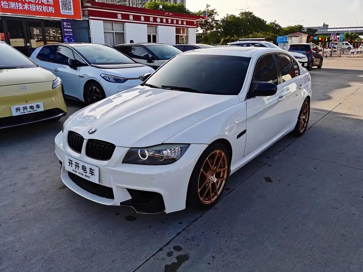 2010 BMW 3 Series Imported Model 325i Luxury — миниатюра 2