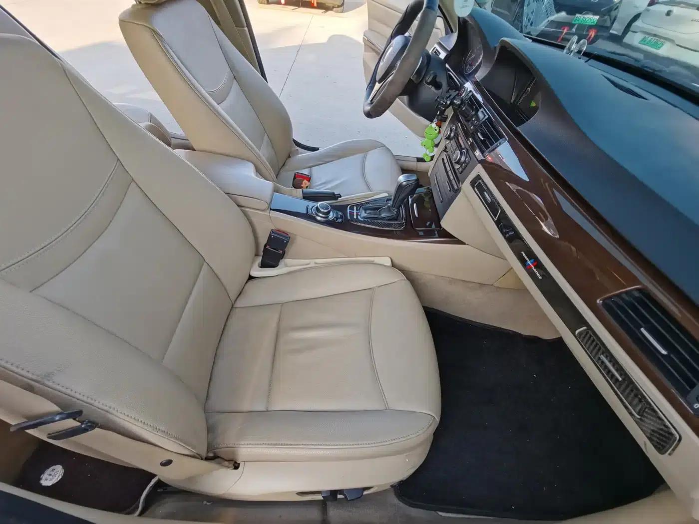 2010 BMW 3 Series Imported Model 325i Luxury — миниатюра 12
