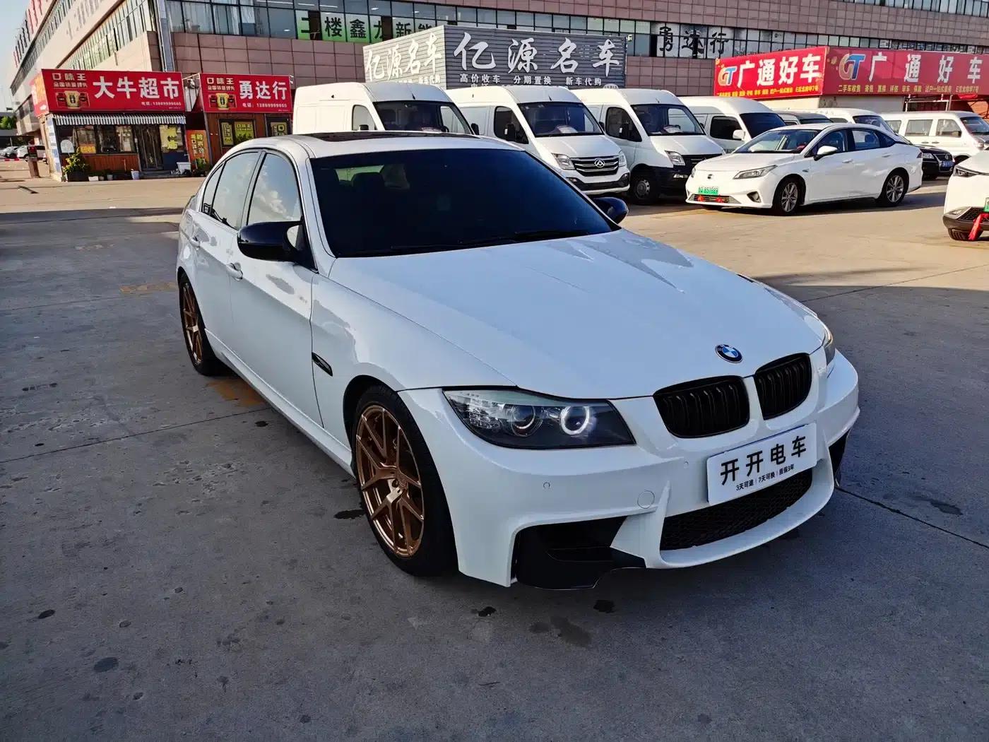 2010 BMW 3 Series Imported Model 325i Luxury — миниатюра 3