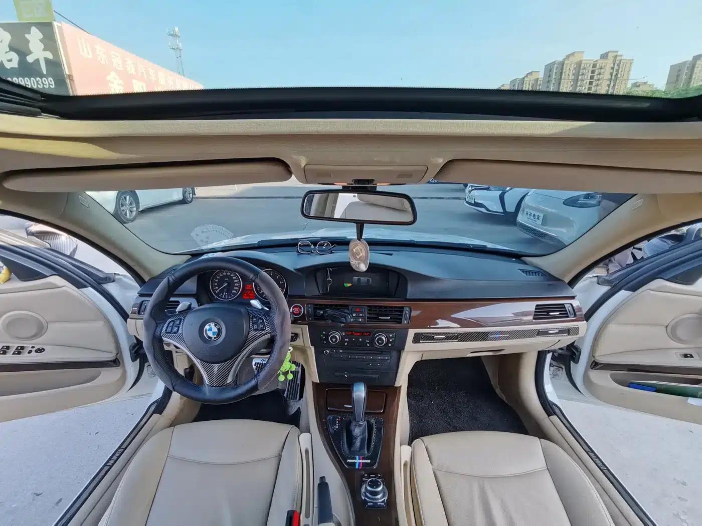 2010 BMW 3 Series Imported Model 325i Luxury — миниатюра 9