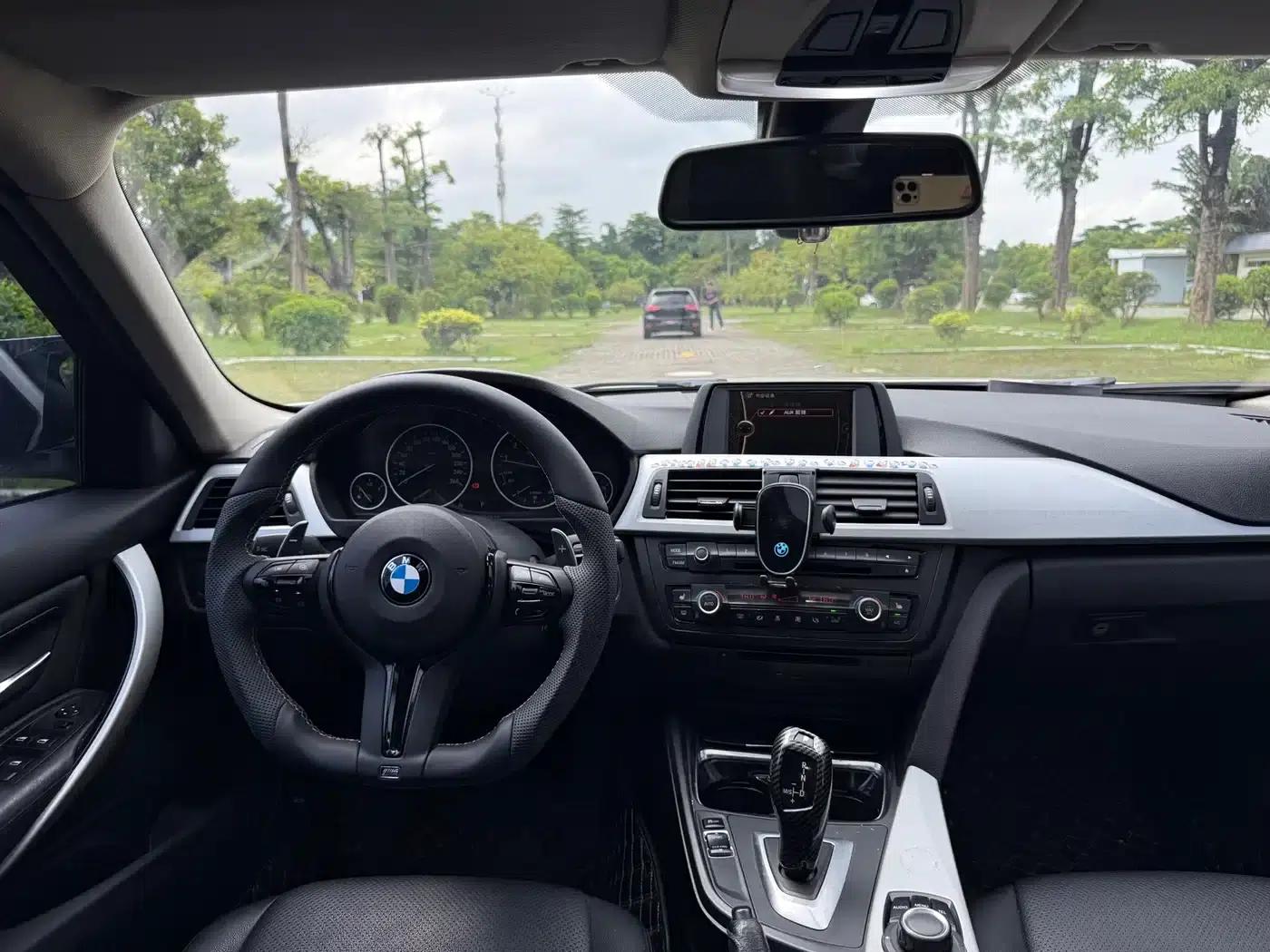 BMW 3 Series (Imported) 2013 Facelift 320i Sport Design Package — миниатюра 15