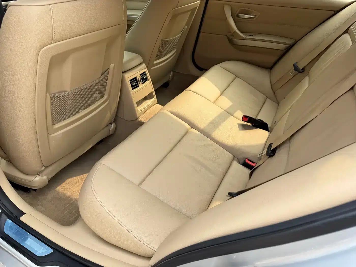 2010 BMW 3 Series Imported Model 320i Luxury — миниатюра 10