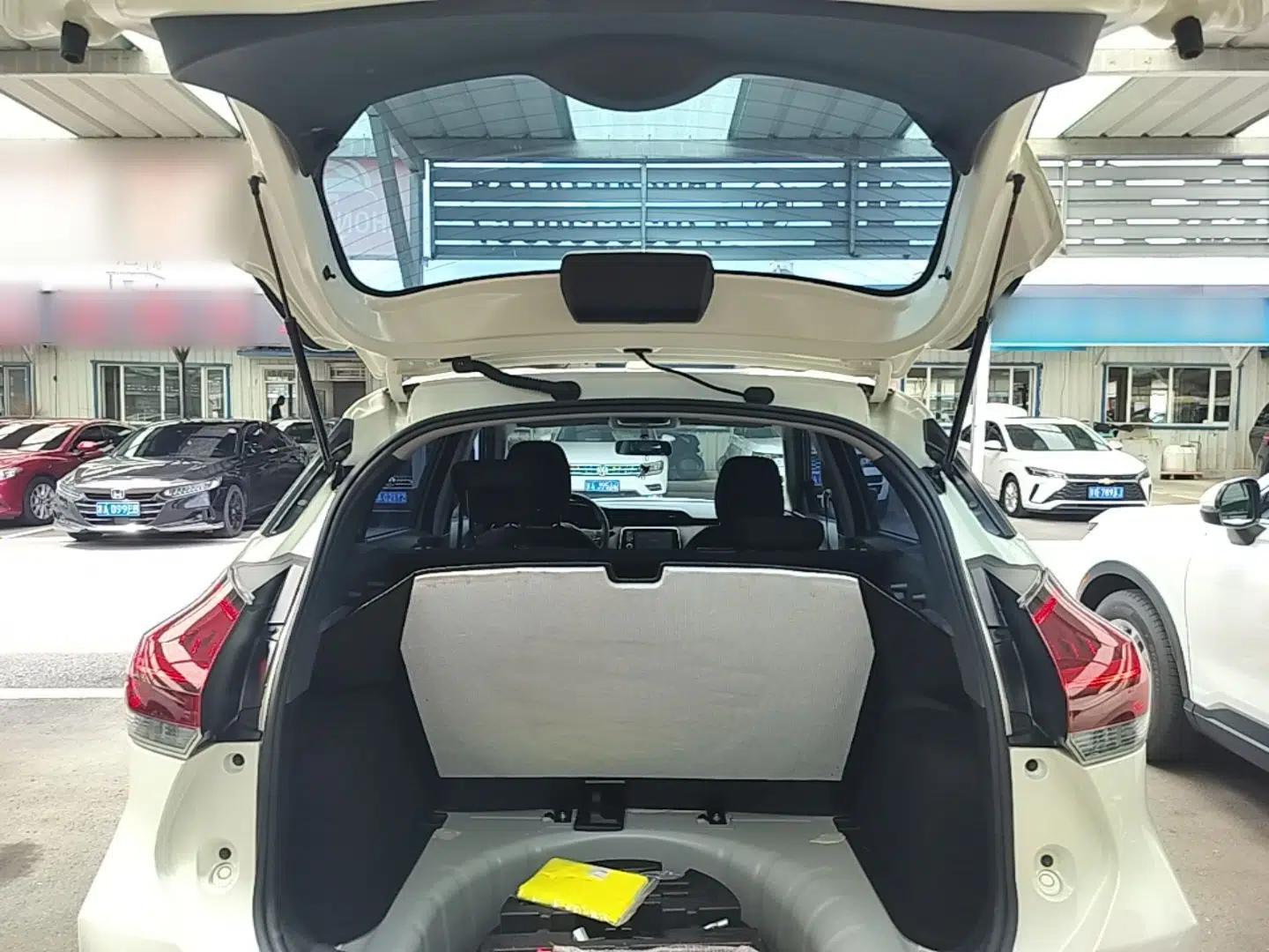 Nissan Kicks 2023 Jingqing Edition 1.5L Combining "Power" with a Stylish Touch — миниатюра 22