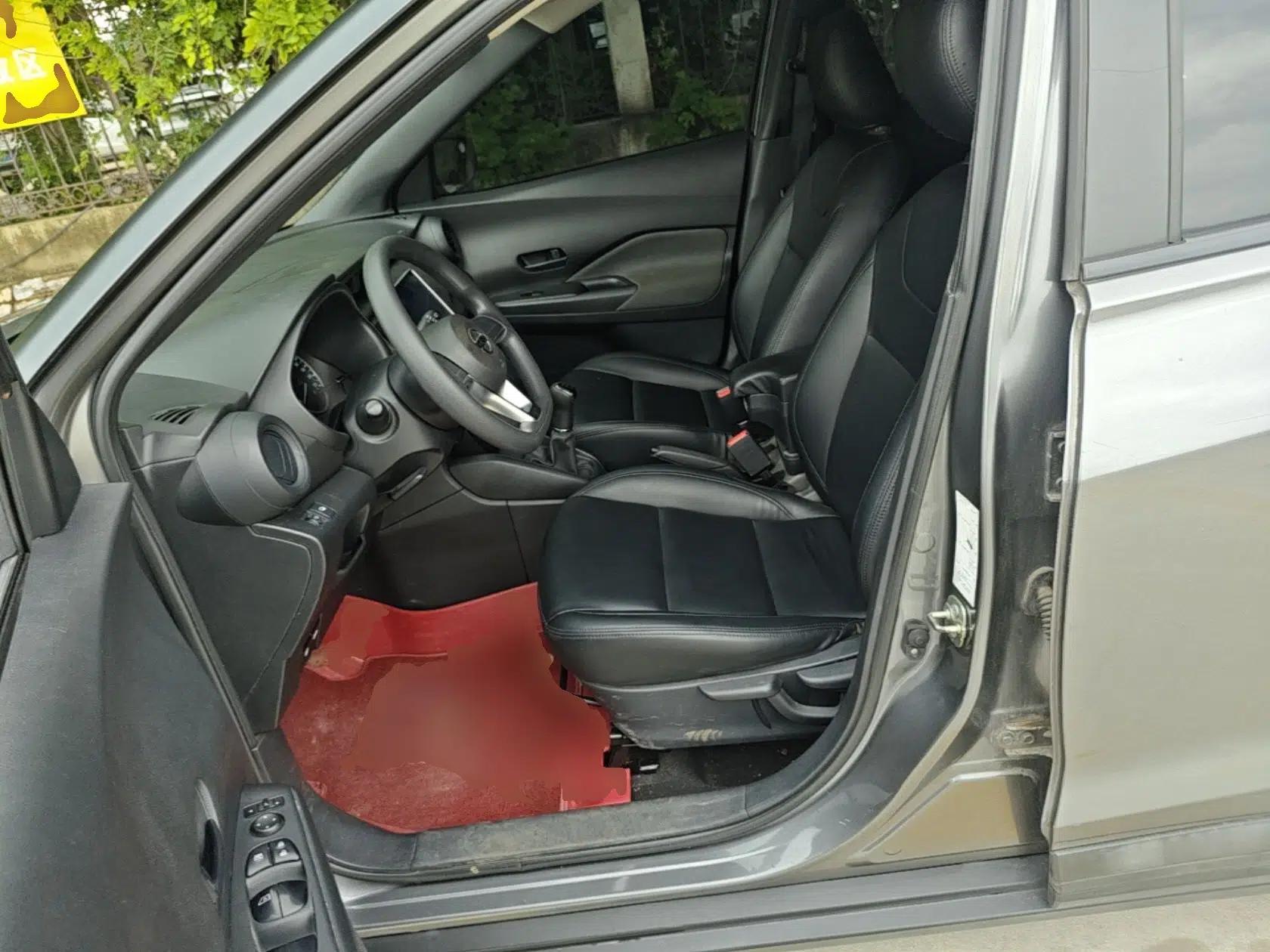 Nissan Kicks 2017 1.5L Manual Cool Dynamic Edition — миниатюра 17