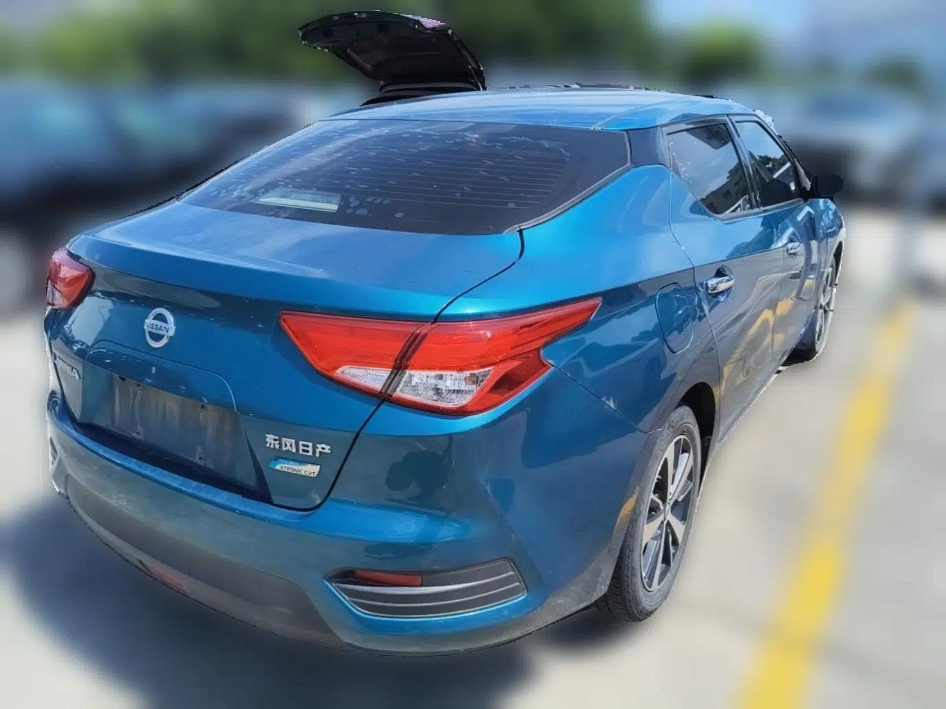 Nissan Lannia 2016 1.6L CVT Cool Edition — миниатюра 6