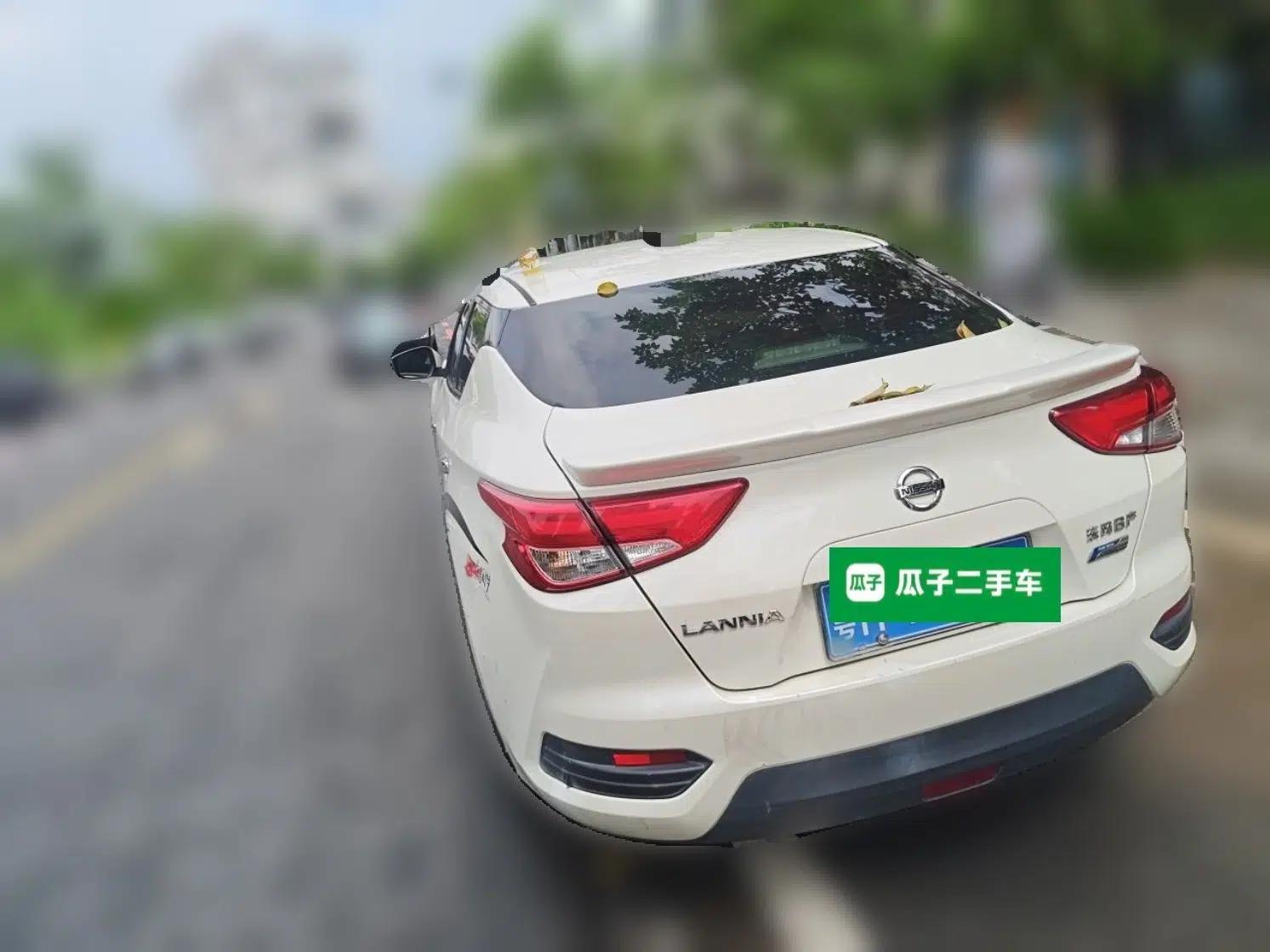 Nissan Lannia 2016 1.6L CVT Cool Edition — миниатюра 4