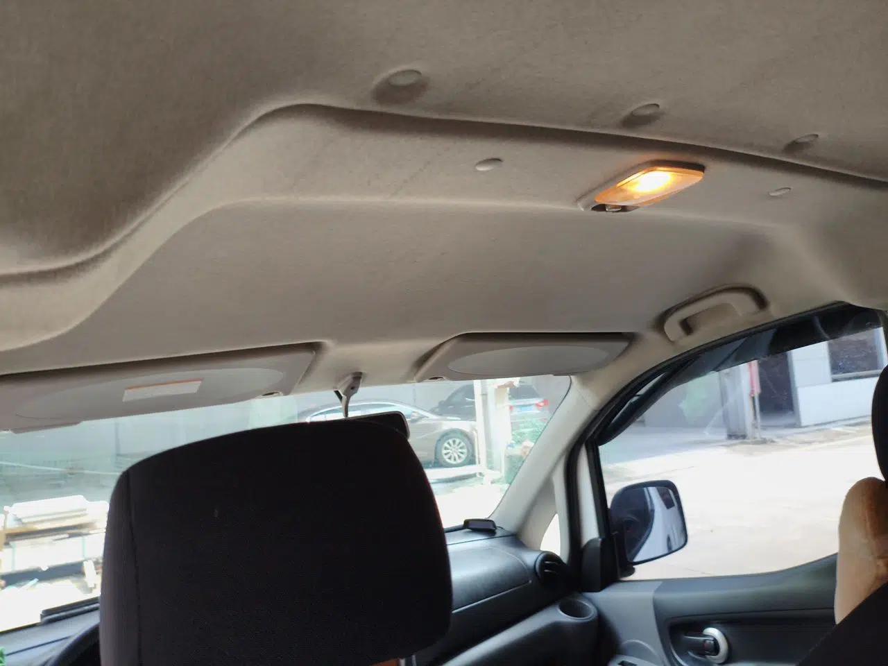 Nissan NV200 2012 1.6L 232 Seats Zunya Trim — миниатюра 18