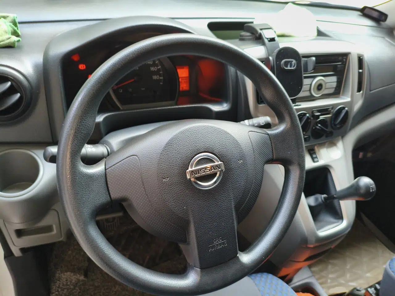 Nissan NV200 2012 1.6L 232 Seats Zunya Trim — миниатюра 10