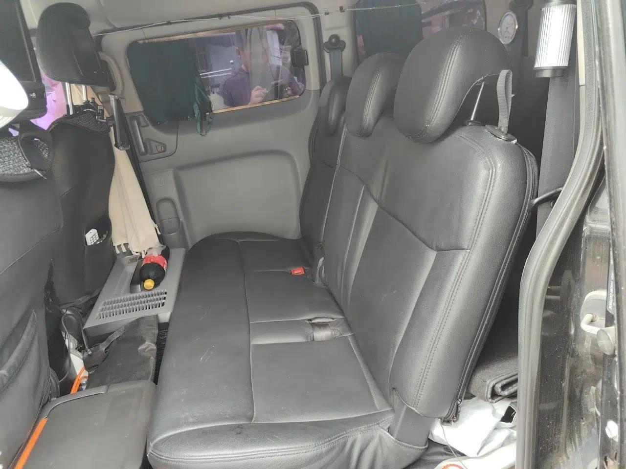 Nissan NV200 2013 1.6L Luxury Model China IV Standard — миниатюра 17